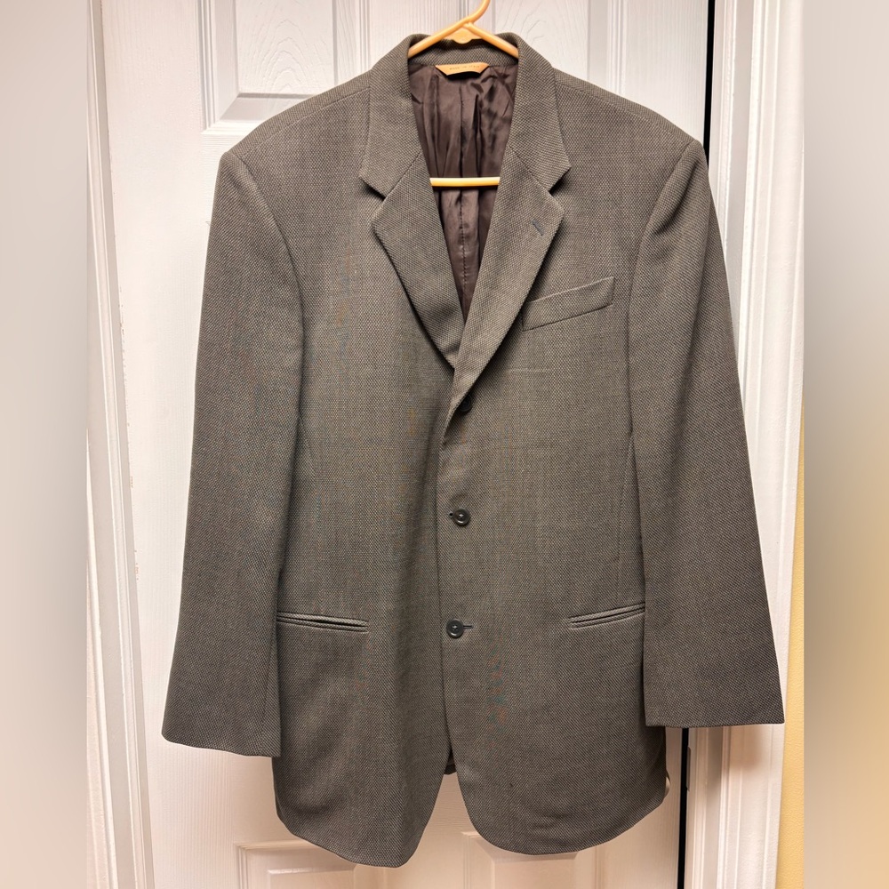 Donna Karan Signature Men’s Brown Blazer – Size 42R – Made in Italy – 100% Wool